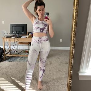 Gap Fit Purple Marble Workout Set